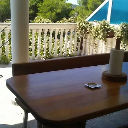 Apartment Ljiljana